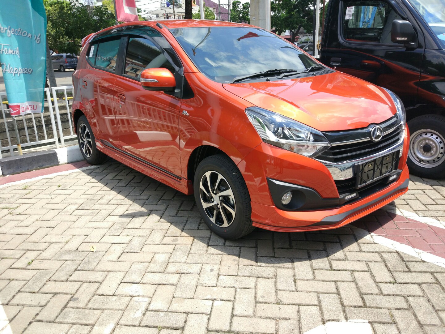 PROMO DAIHATSU AYLA NEW 1200CC Daihatsu Palembang